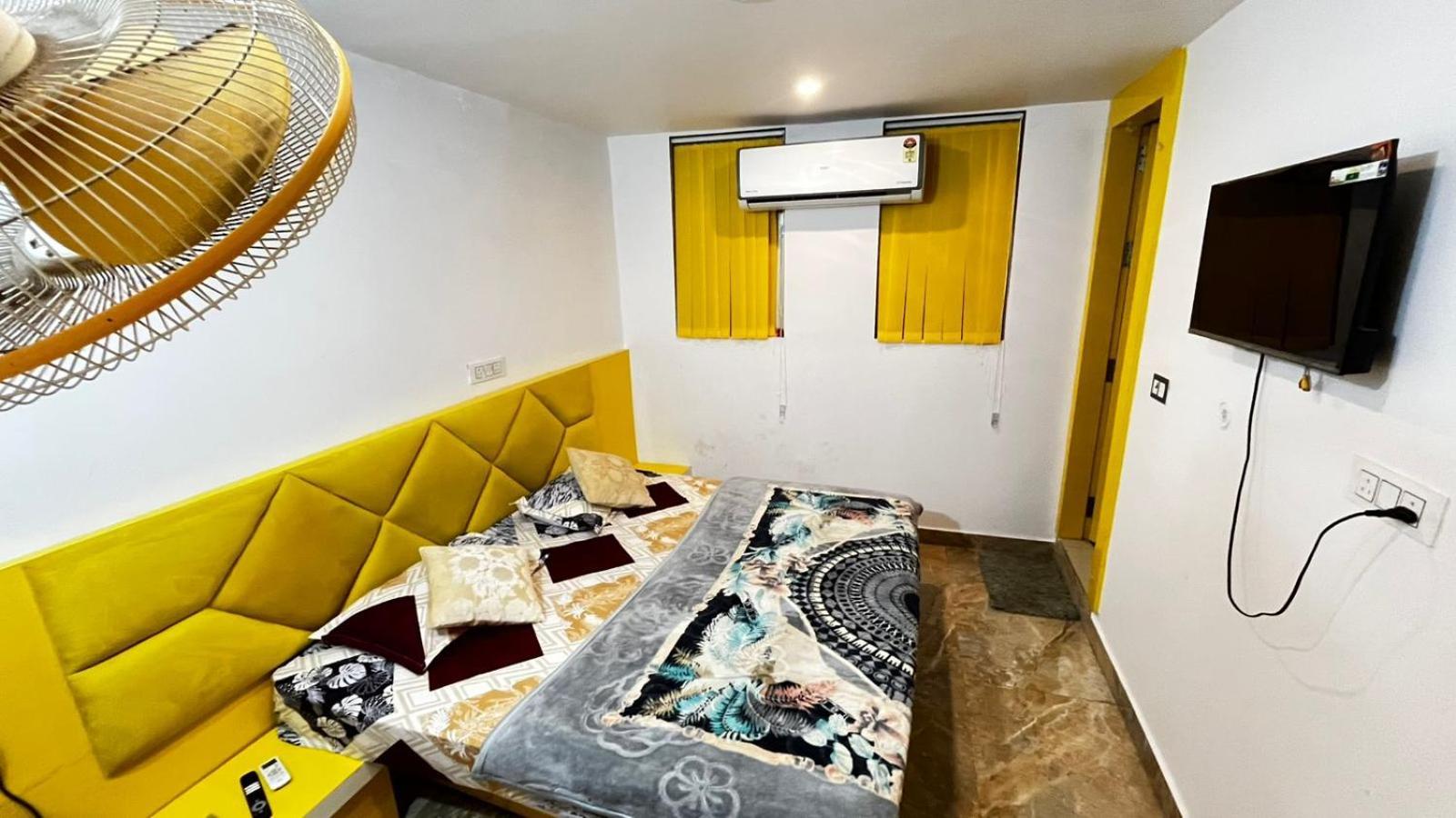 Sunset Backpackers Hostel 오르차 외부 사진