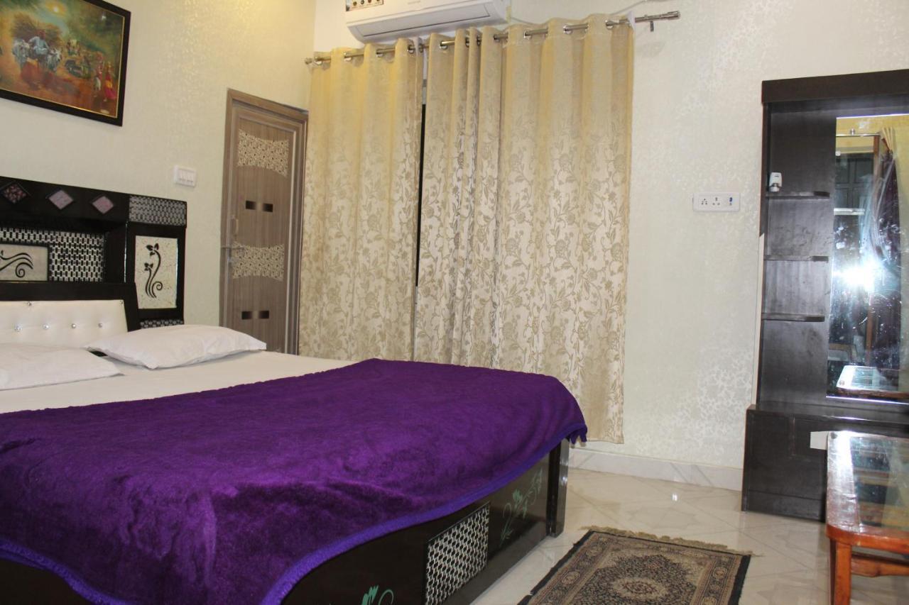 Sunset Backpackers Hostel 오르차 외부 사진